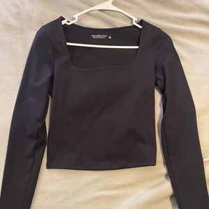 Abercrombie soft AF cropped long sleeve
